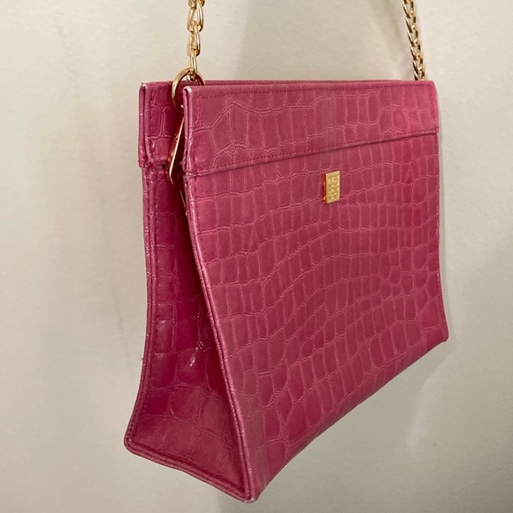 Givenchy Beauty Bag with Detachable Strap - Picture 5 of 7